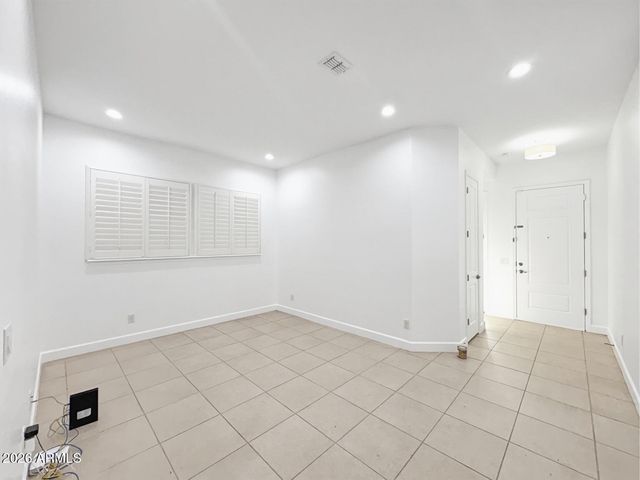 25724 N 19th Glen, Phoenix, AZ 85085