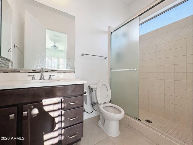 25724 N 19th Glen, Phoenix, AZ 85085