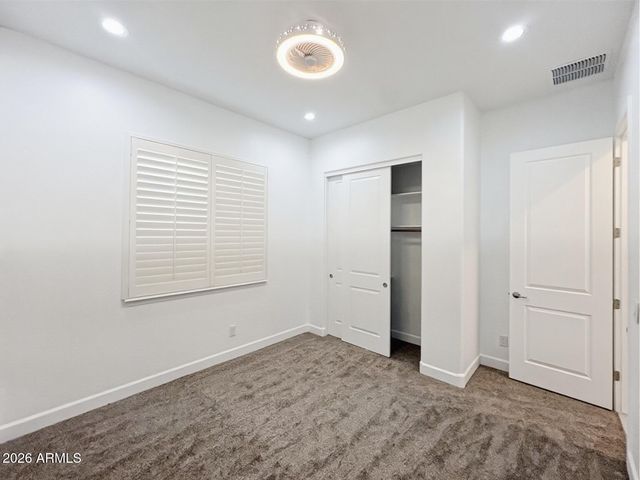 25724 N 19th Glen, Phoenix, AZ 85085
