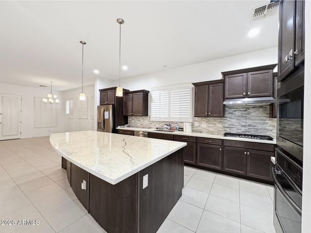 25724 N 19th Glen, Phoenix, AZ 85085