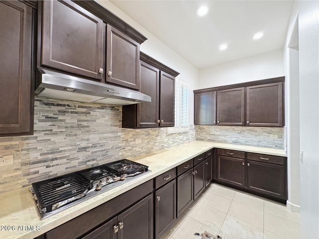 25724 N 19th Glen, Phoenix, AZ 85085
