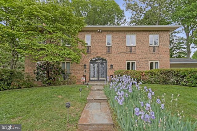 1502 HIGHWOOD DR, Mclean, VA 22101