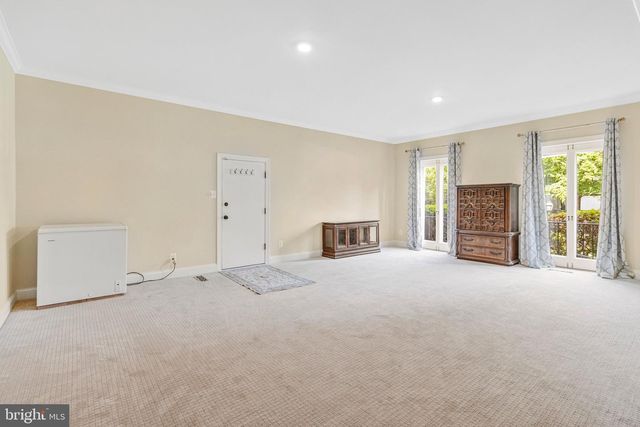 1502 HIGHWOOD DR, Mclean, VA 22101