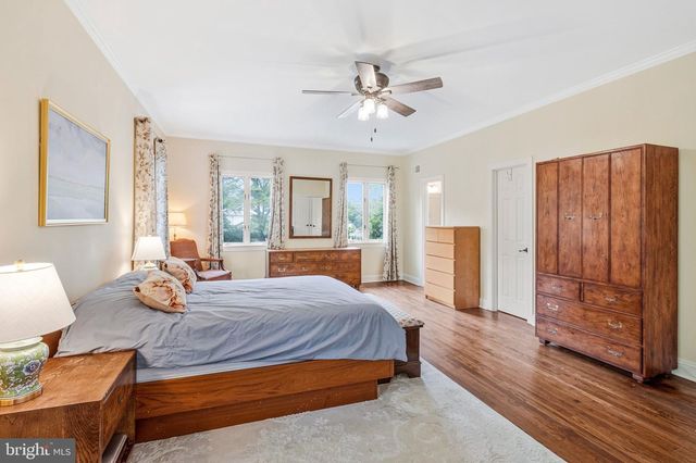 1502 HIGHWOOD DR, Mclean, VA 22101