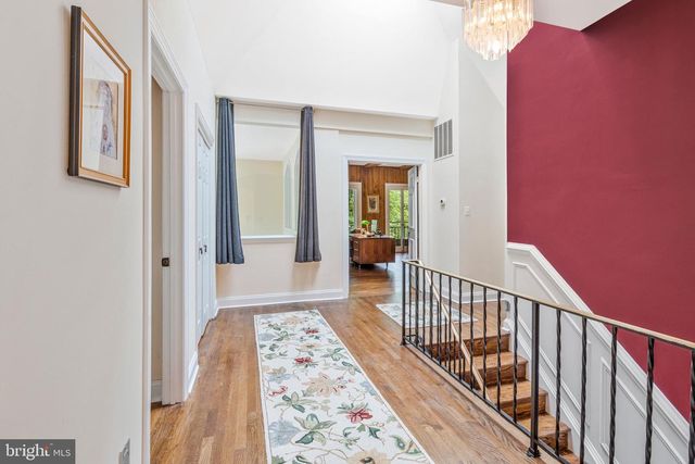 1502 HIGHWOOD DR, Mclean, VA 22101