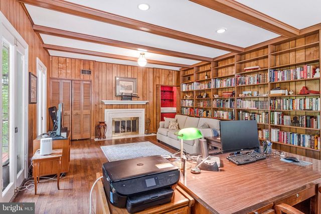 1502 HIGHWOOD DR, Mclean, VA 22101