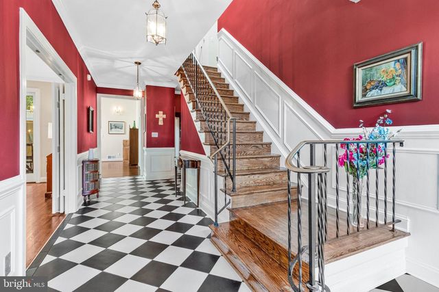 1502 HIGHWOOD DR, Mclean, VA 22101
