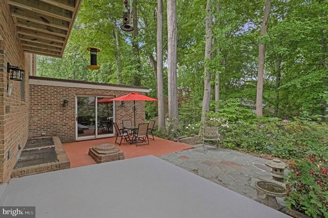 1502 HIGHWOOD DR, Mclean, VA 22101