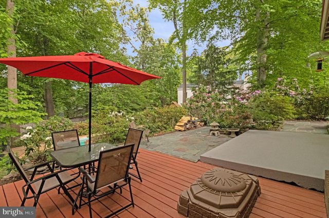 1502 HIGHWOOD DR, Mclean, VA 22101