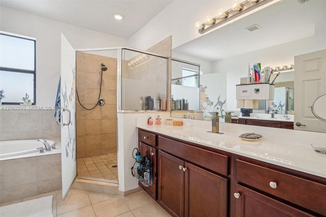 11833 SW 240th Ter, Homestead, FL 33032