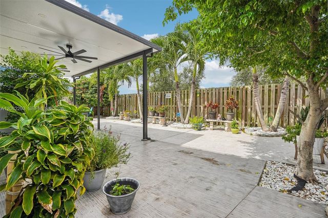 11833 SW 240th Ter, Homestead, FL 33032