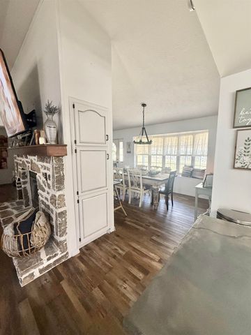 74 Hualapi Drive, Cherokee Village, AR 72529