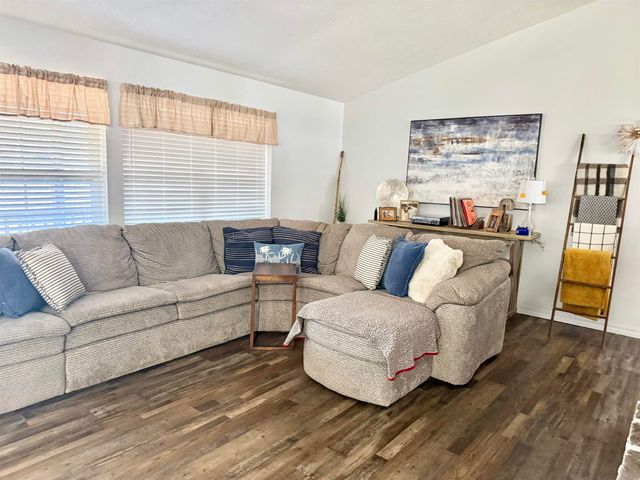 74 Hualapi Drive, Cherokee Village, AR 72529