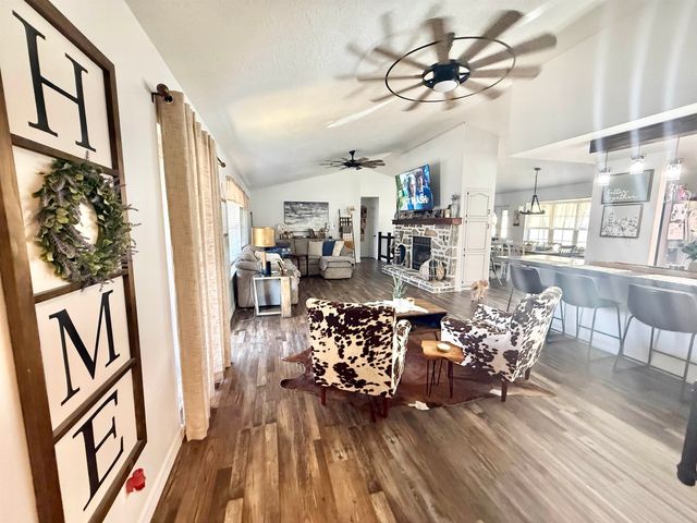 74 Hualapi Drive, Cherokee Village, AR 72529