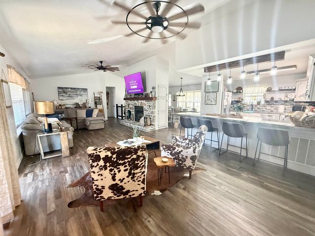 74 Hualapi Drive, Cherokee Village, AR 72529