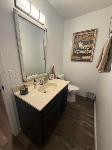 74 Hualapi Drive, Cherokee Village, AR 72529