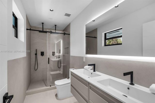 1415 Trillo Ave, Coral Gables, FL 33146