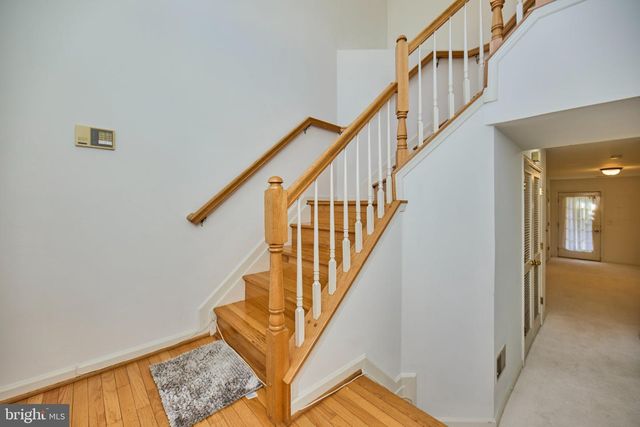 11485 CARRIAGE CT, Fairfax, VA 22030