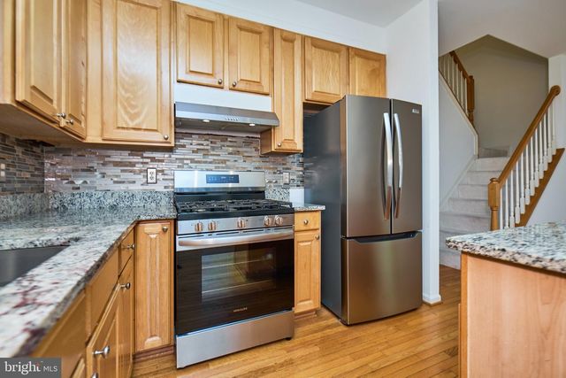 11485 CARRIAGE CT, Fairfax, VA 22030