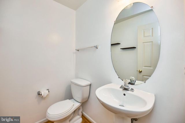 11485 CARRIAGE CT, Fairfax, VA 22030
