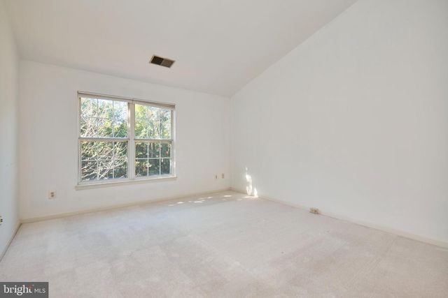 11485 CARRIAGE CT, Fairfax, VA 22030