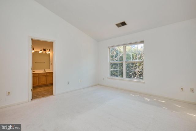 11485 CARRIAGE CT, Fairfax, VA 22030