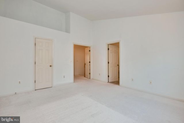 11485 CARRIAGE CT, Fairfax, VA 22030