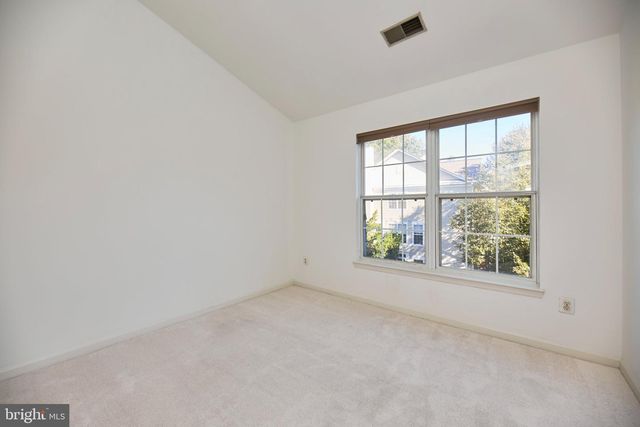 11485 CARRIAGE CT, Fairfax, VA 22030