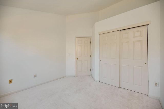 11485 CARRIAGE CT, Fairfax, VA 22030