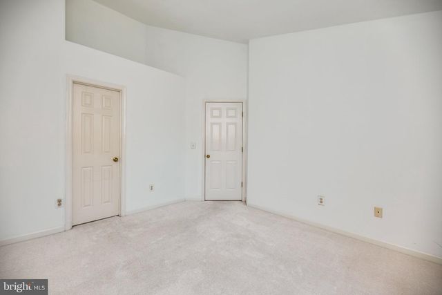 11485 CARRIAGE CT, Fairfax, VA 22030