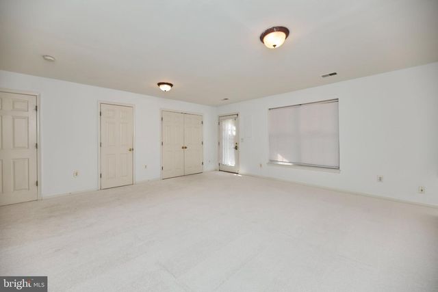 11485 CARRIAGE CT, Fairfax, VA 22030