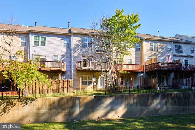 11485 CARRIAGE CT, Fairfax, VA 22030