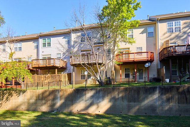 11485 CARRIAGE CT, Fairfax, VA 22030