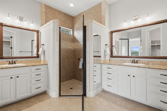 17813 Kingfisher Ridge DR, Lago Vista, TX 78645