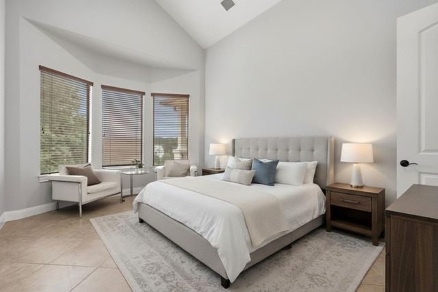 17813 Kingfisher Ridge DR, Lago Vista, TX 78645