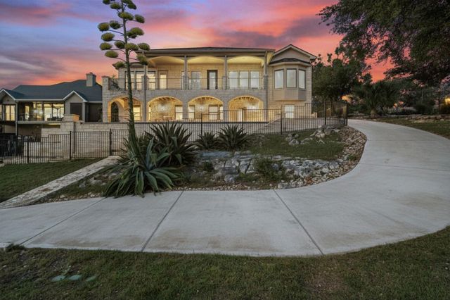 17813 Kingfisher Ridge DR, Lago Vista, TX 78645