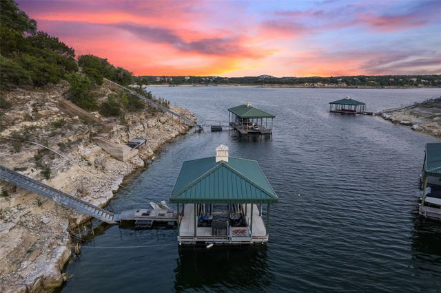 17813 Kingfisher Ridge DR, Lago Vista, TX 78645