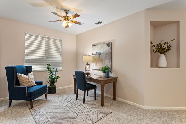 4001 Coldwater Dr, Rocklin, CA 95765