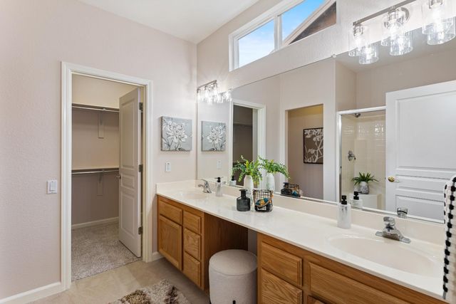 4001 Coldwater Dr, Rocklin, CA 95765