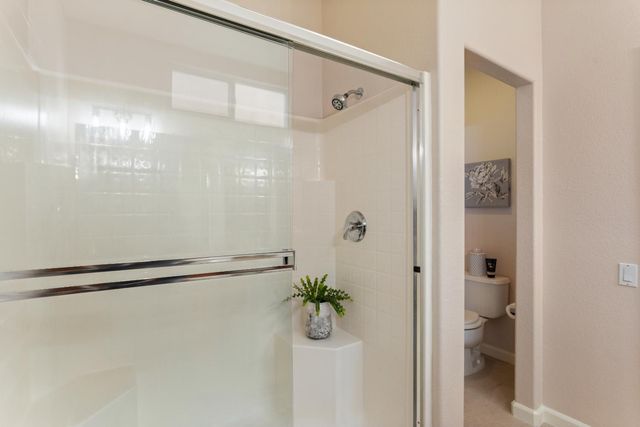 4001 Coldwater Dr, Rocklin, CA 95765