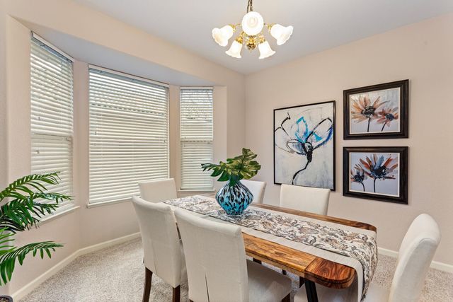 4001 Coldwater Dr, Rocklin, CA 95765