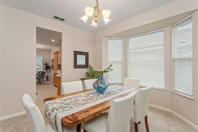 4001 Coldwater Dr, Rocklin, CA 95765