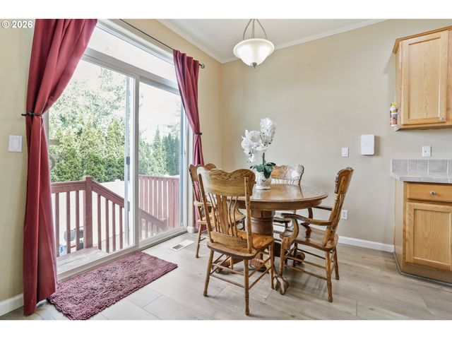 22908 Ne CHINOOK St, Wood Village, OR 97060