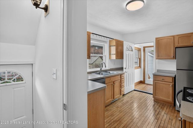 120 Ferguson Street, Lansing, MI 48912