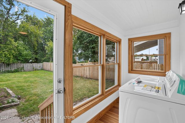 120 Ferguson Street, Lansing, MI 48912