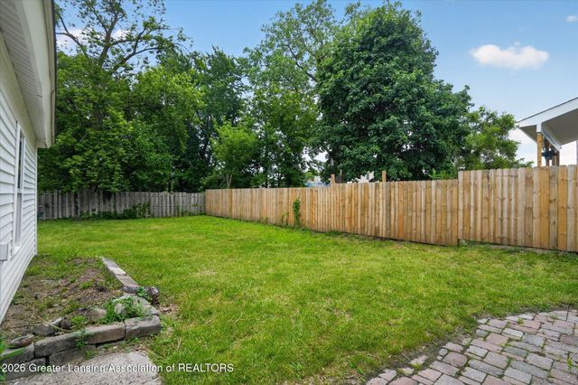 120 Ferguson Street, Lansing, MI 48912