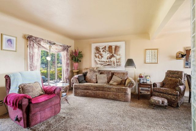 514 E Rich Ave, Spokane, WA 99207
