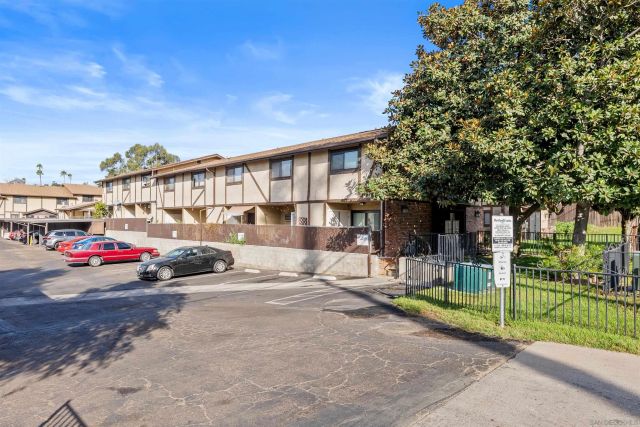 1632 presioca st 3, Spring Valley, CA 91977