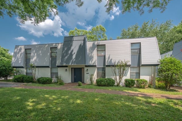 126 Walton Ferry Rd Apt E7, Hendersonville, TN 37075