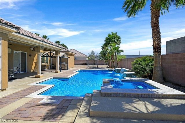 6345 Villa Di Firenze Court, Las Vegas, NV 89118